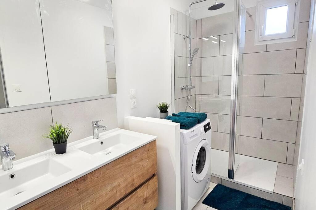 C'Est Chez Maurice! 4 Ch Wifi Balcon Parking Free Apartman Saint-Étienne Kültér fotó